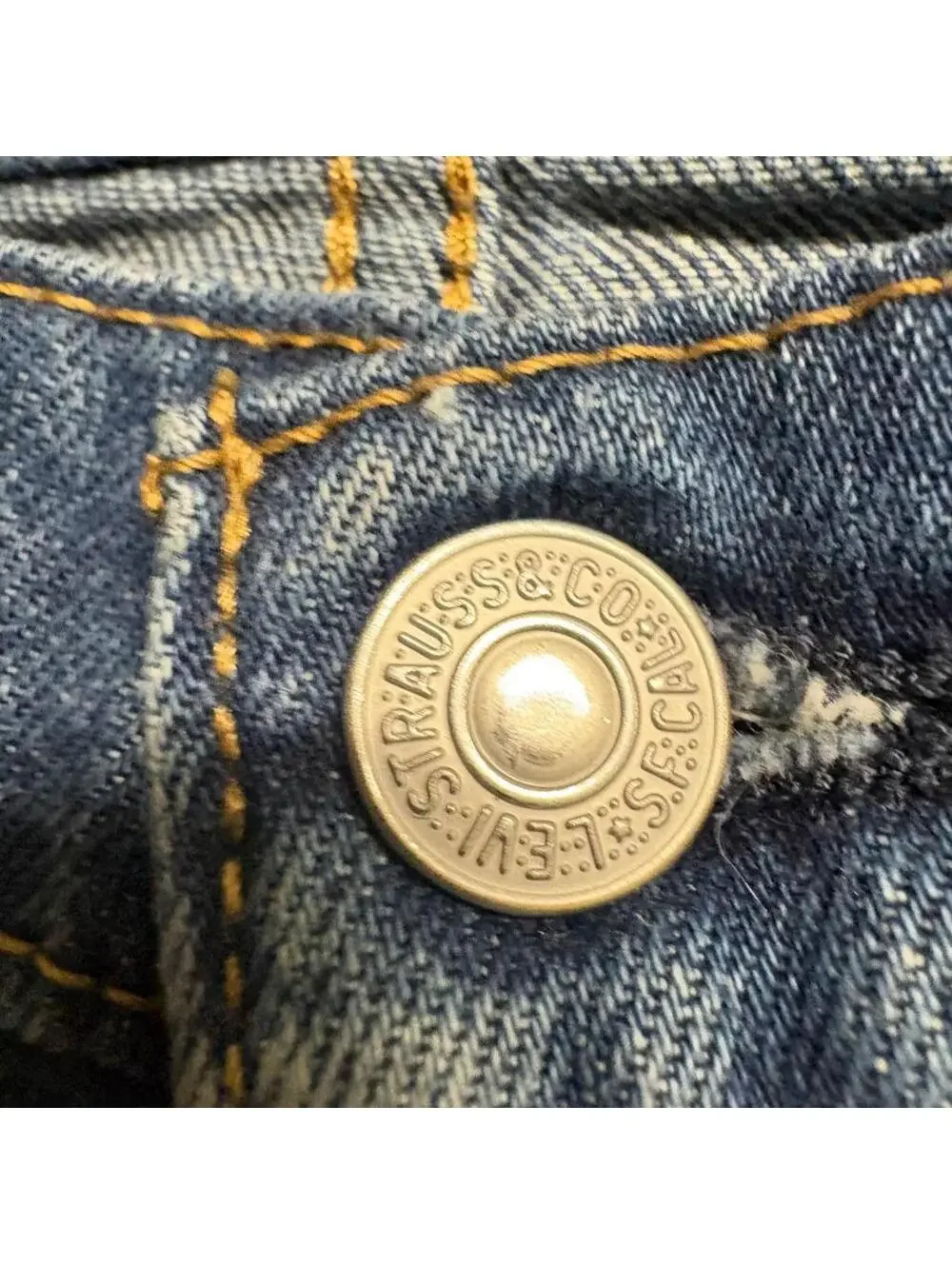 Levi's 505 Regular Fit Straight Leg Jeans Mens 32x32 Blue Denim Medium Wash
